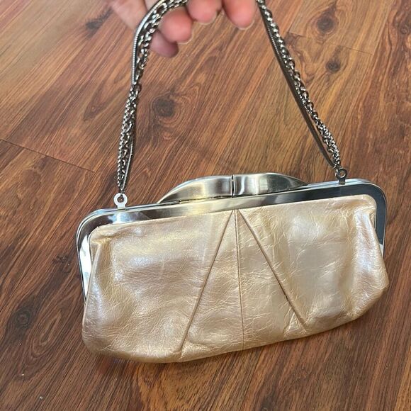 HOBO Genuine leather yellow wristlet wallet - Picture 6 of 6